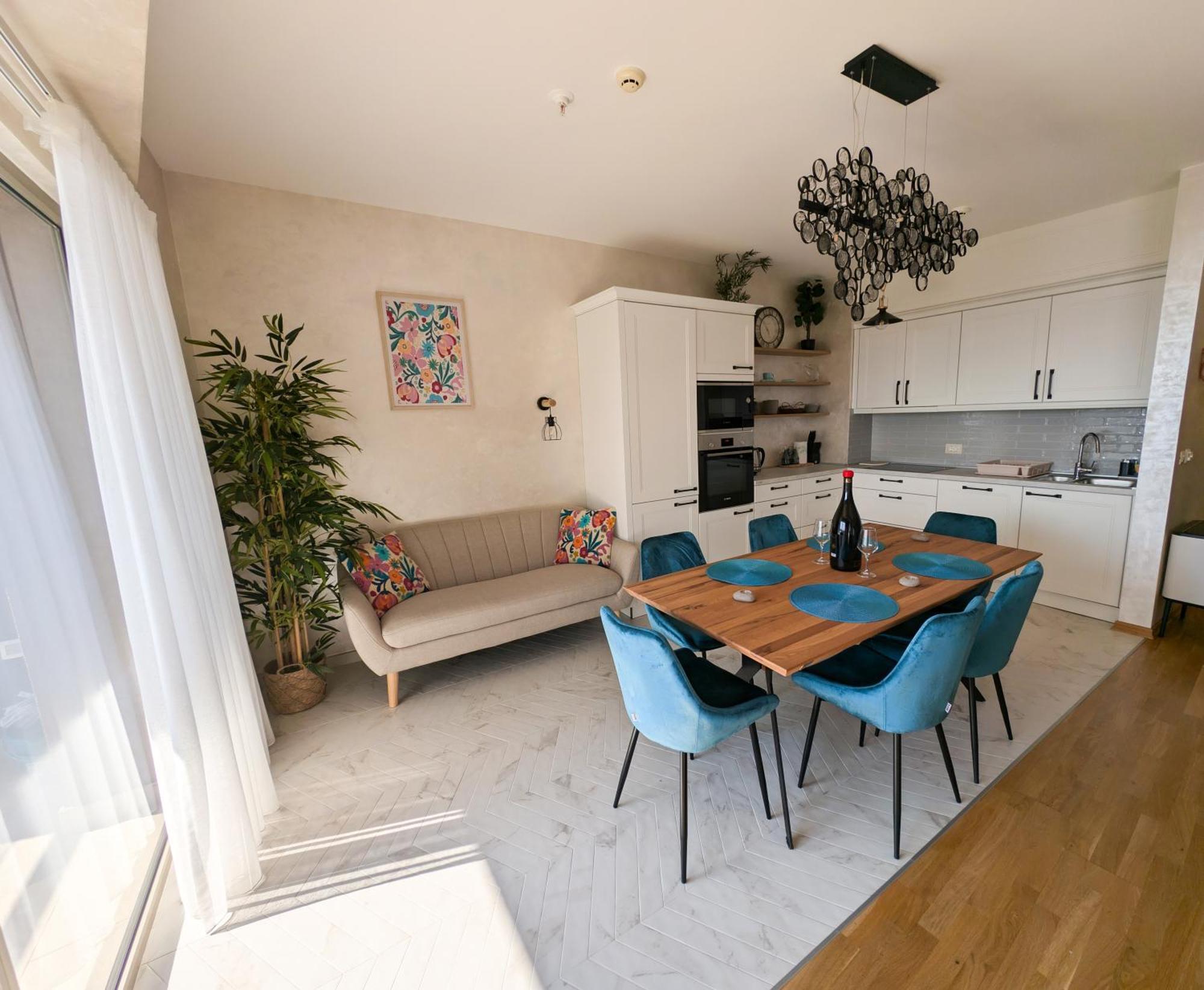 Lux Apartments Harmonia Budva Bagian luar foto