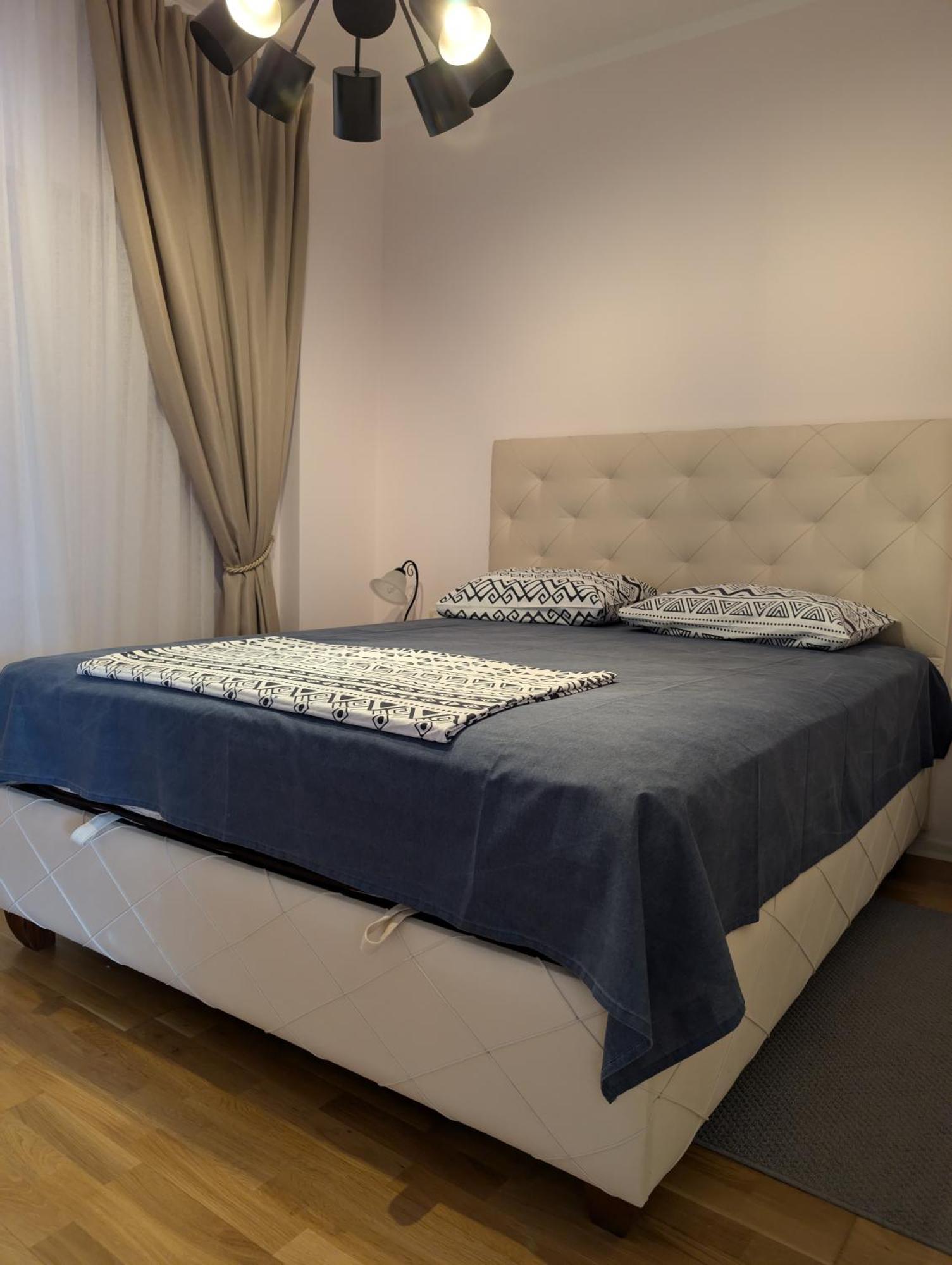 Lux Apartments Harmonia Budva Bagian luar foto