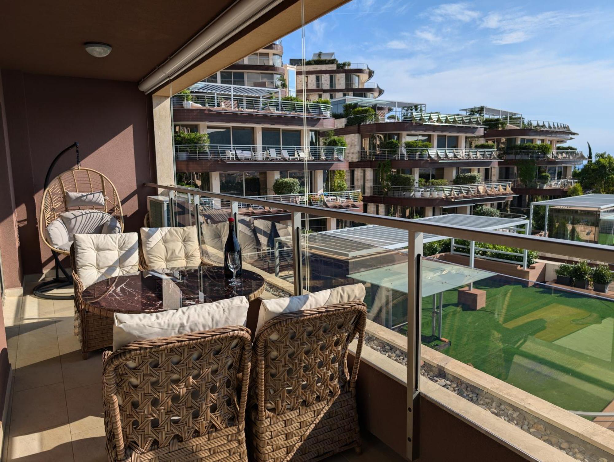 Lux Apartments Harmonia Budva Bagian luar foto