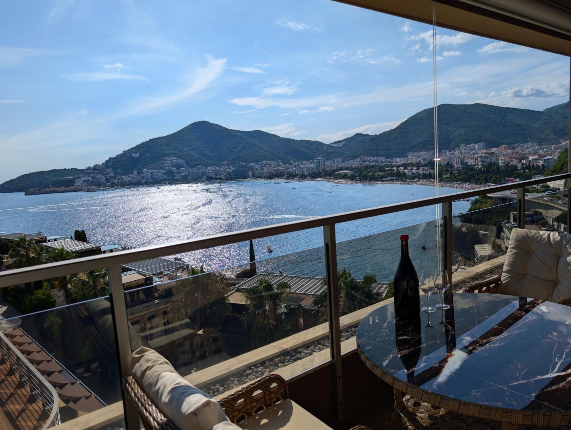 Lux Apartments Harmonia Budva Bagian luar foto