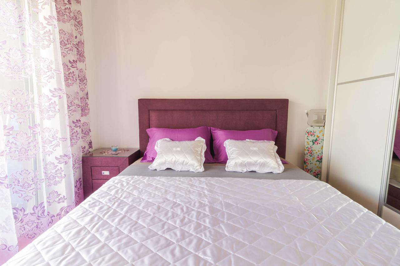 Lux Apartments Harmonia Budva Bagian luar foto