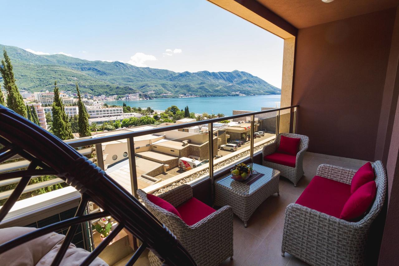 Lux Apartments Harmonia Budva Bagian luar foto