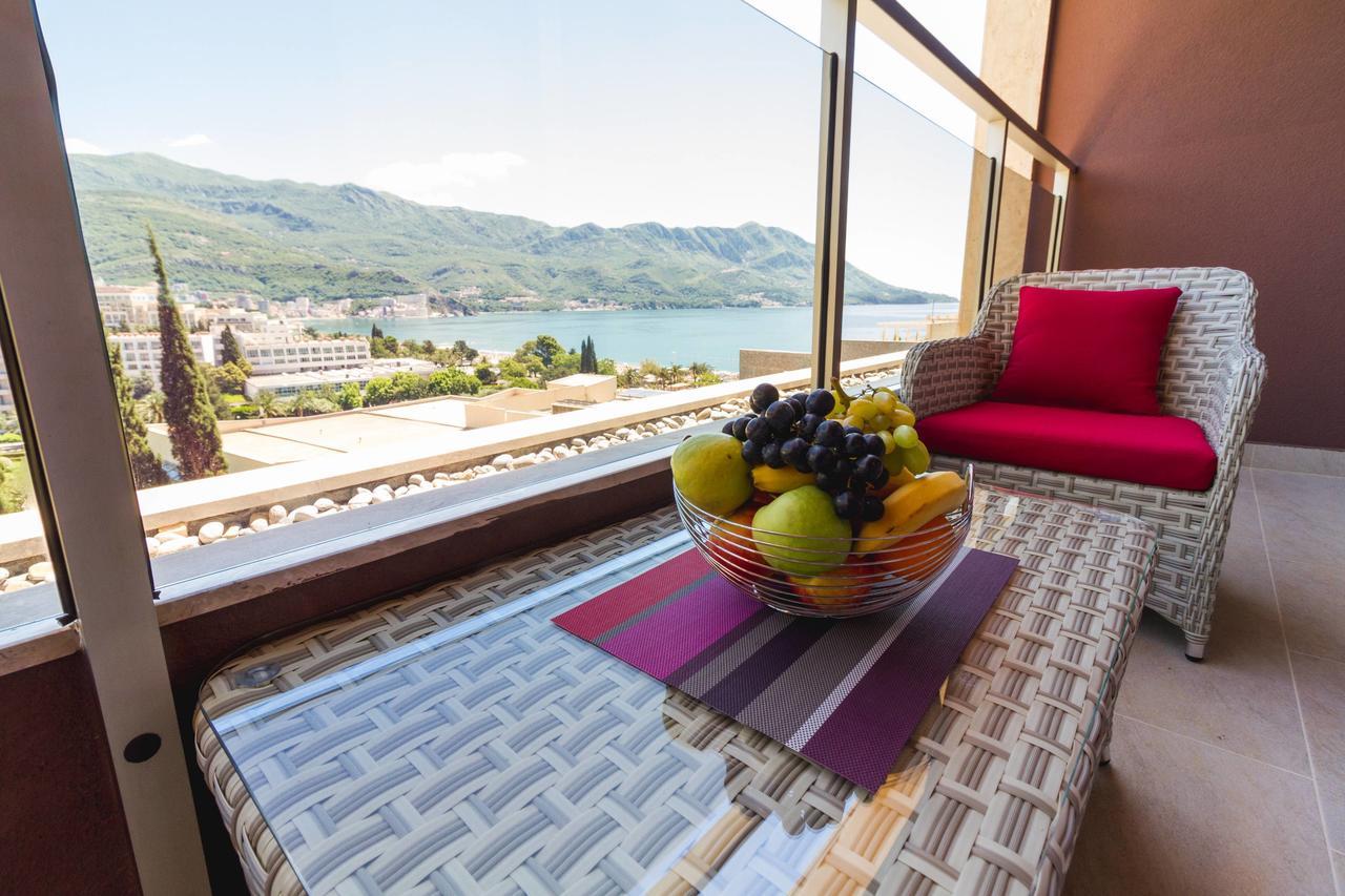 Lux Apartments Harmonia Budva Bagian luar foto