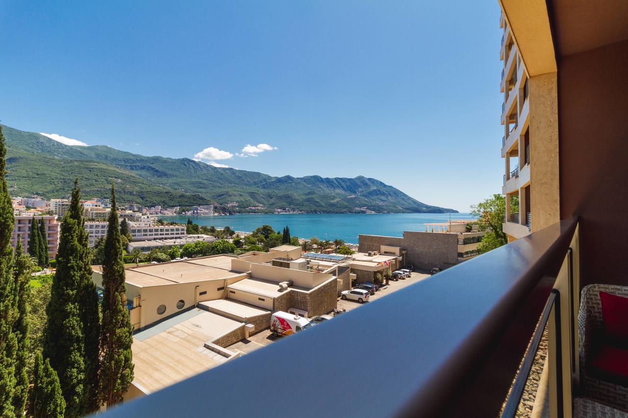 Lux Apartments Harmonia Budva Bagian luar foto