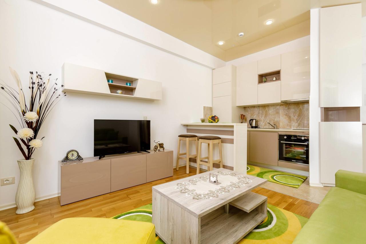 Lux Apartments Harmonia Budva Bagian luar foto