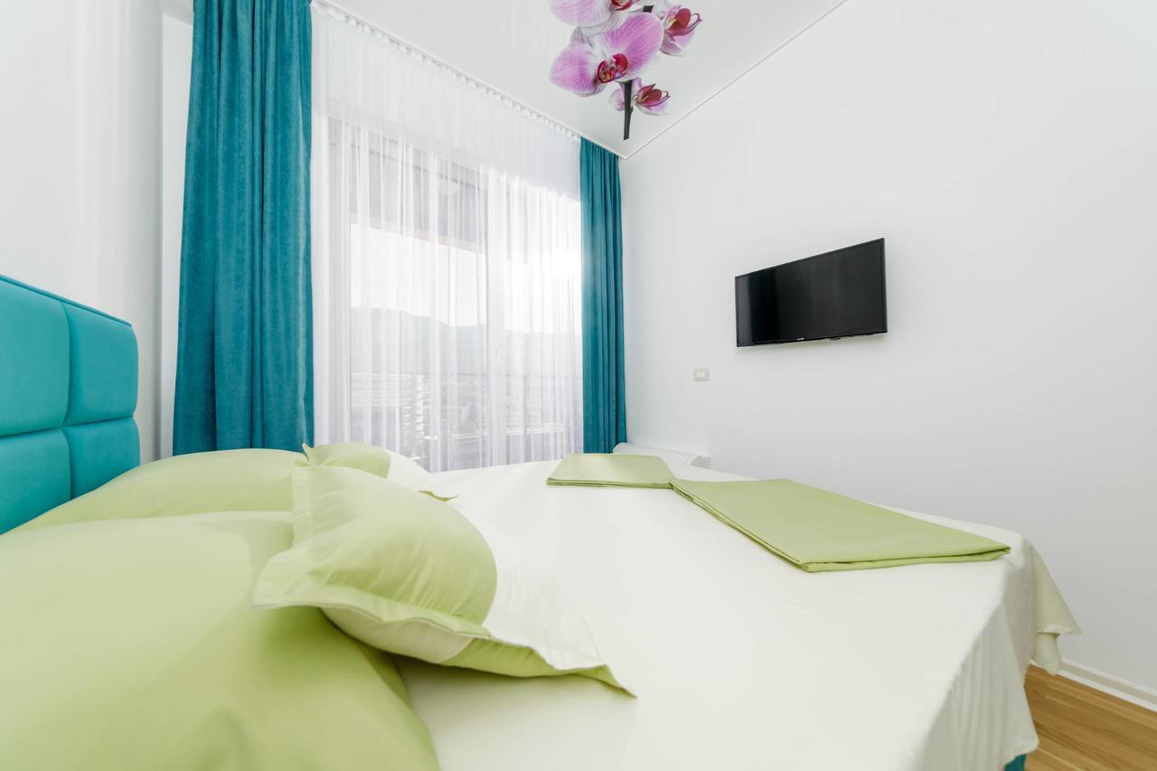 Lux Apartments Harmonia Budva Bagian luar foto