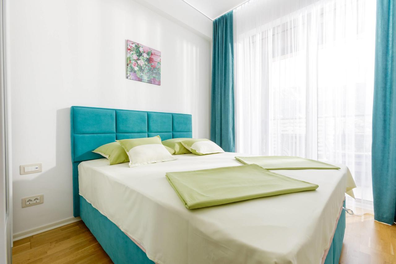 Lux Apartments Harmonia Budva Bagian luar foto